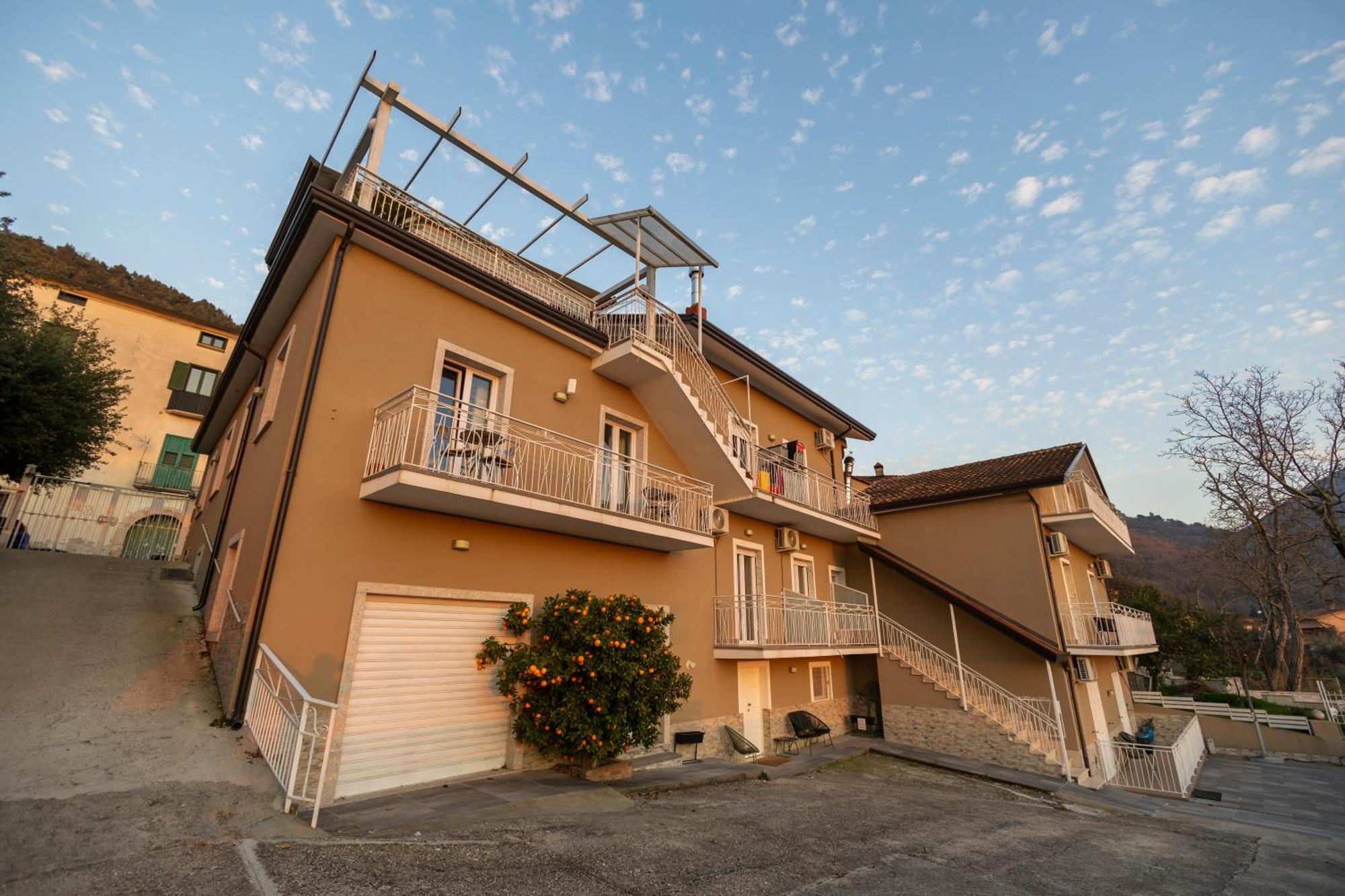 Le Camere Di Corte Sorbo Serpico Exteriér fotografie